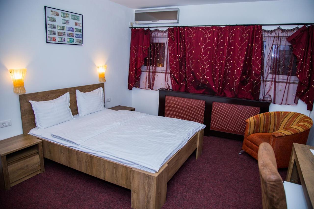 Motel Davios Târgu Jiu المظهر الخارجي الصورة